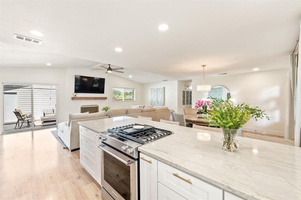 2028 Cap Rock Drive Property Photo 15