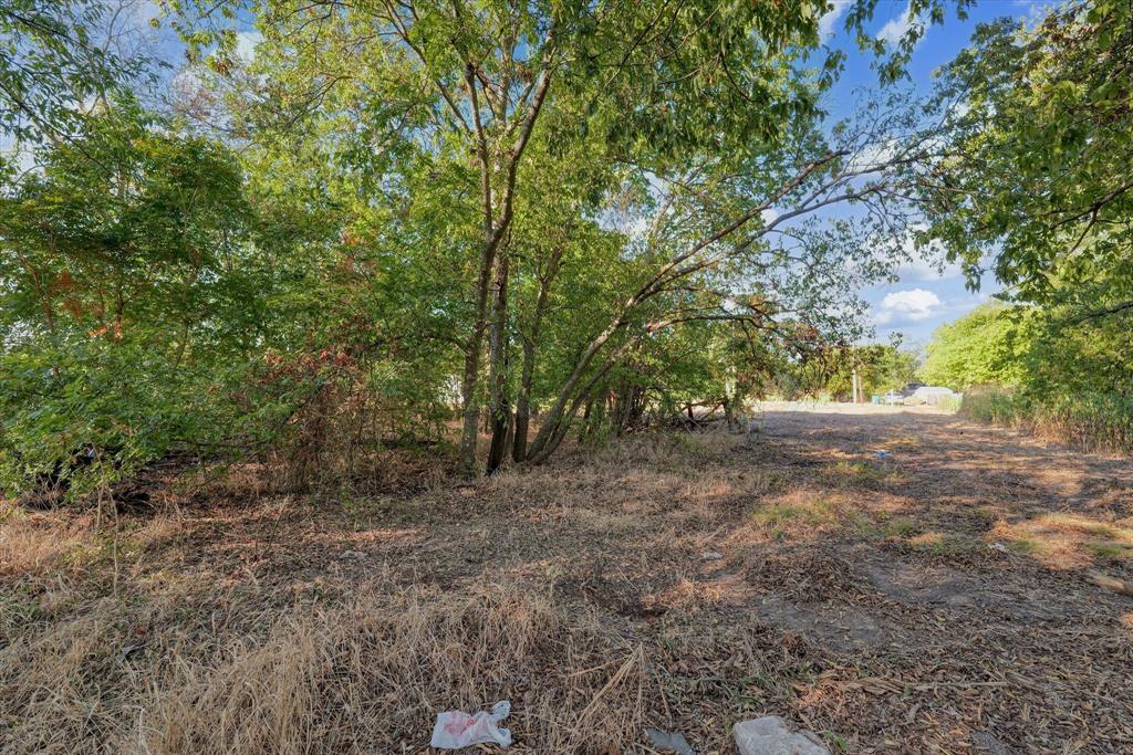 312 N Waco Street Property Photo 4