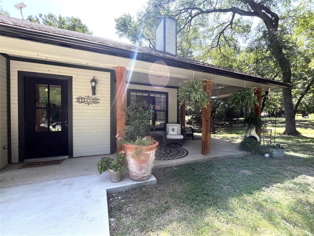 1229 Epps Road Property Photo 2