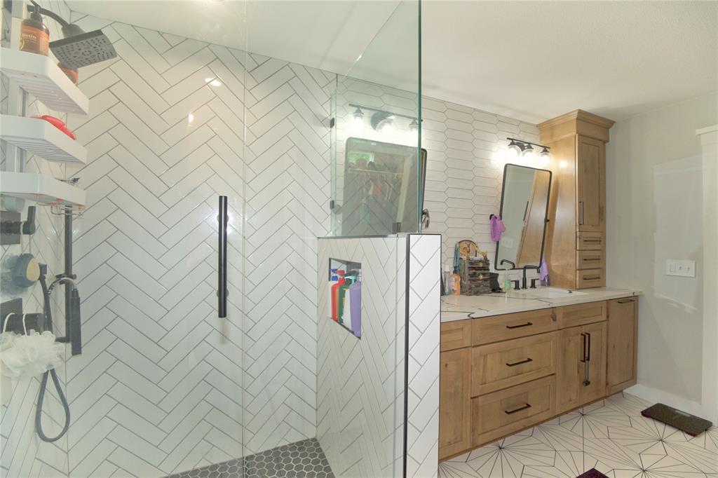88 County Road 188 Property Photo 28