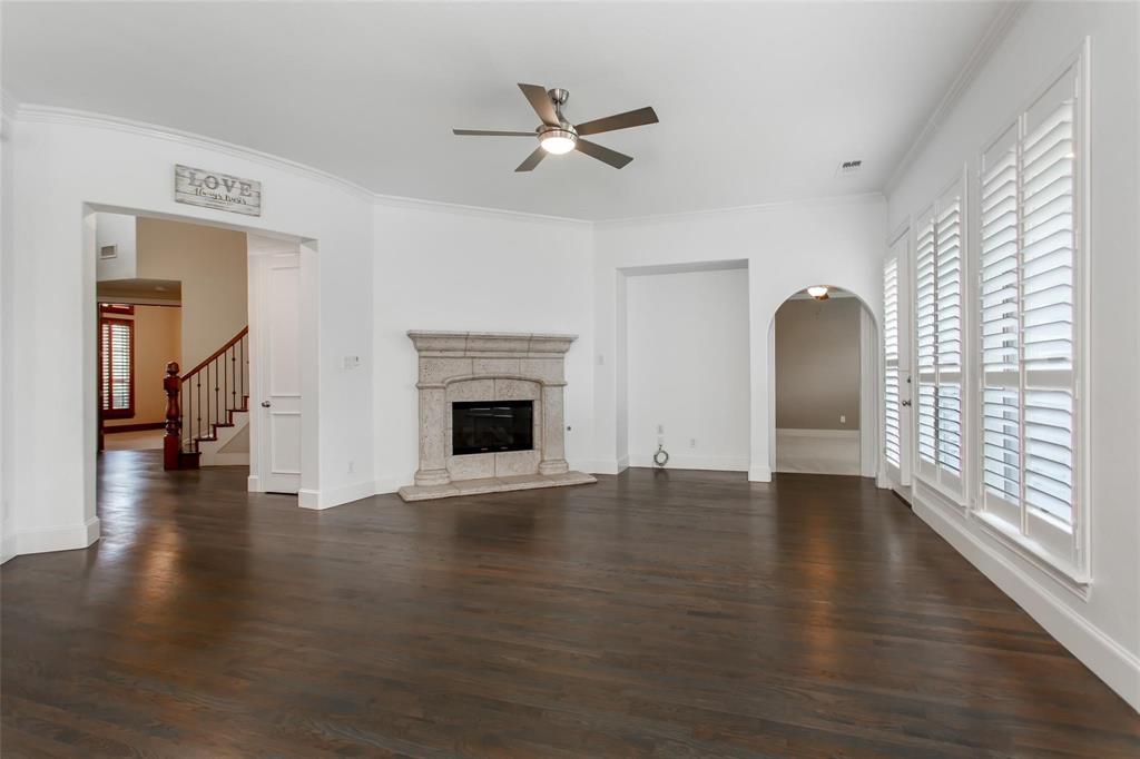 921 Pine Burst Drive Property Photo 16