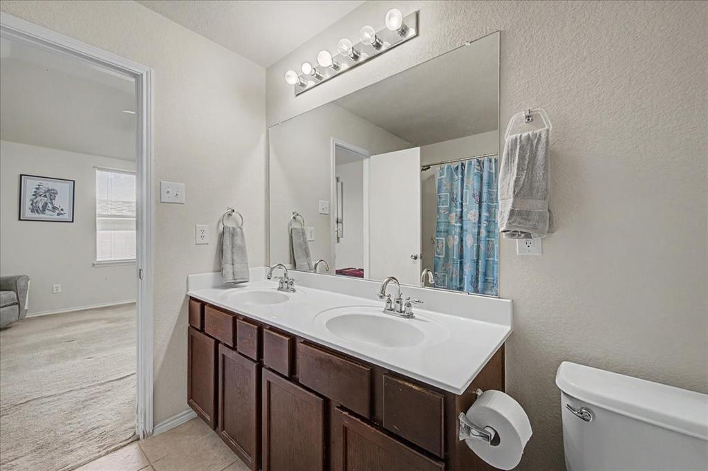 9225 Comanche Ridge Drive Property Photo 13