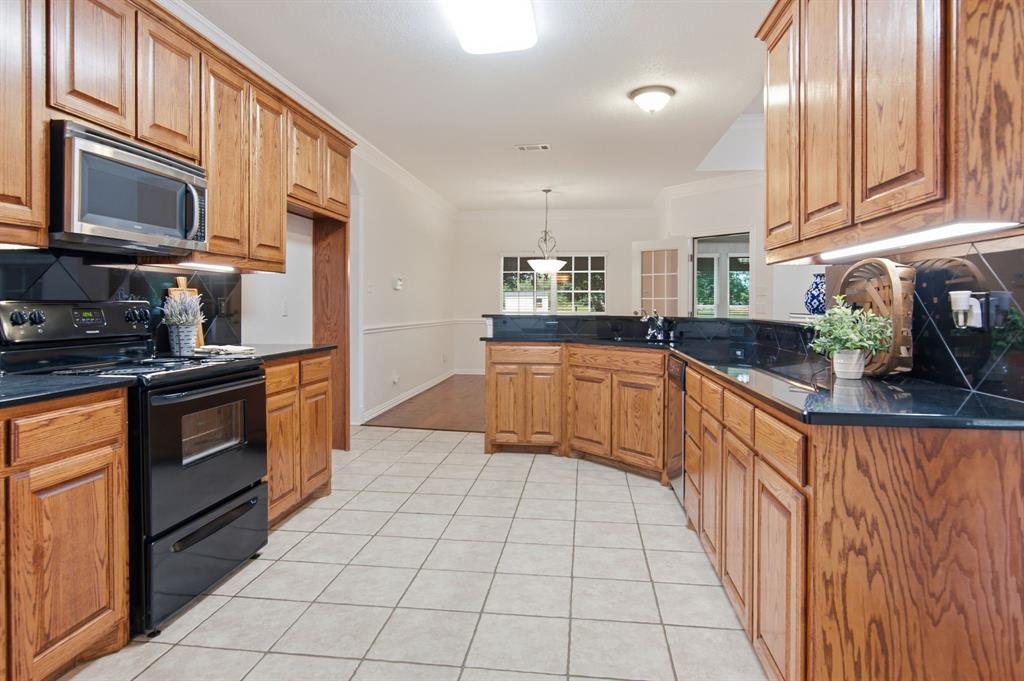 1941 Palomino Boulevard Property Photo 13