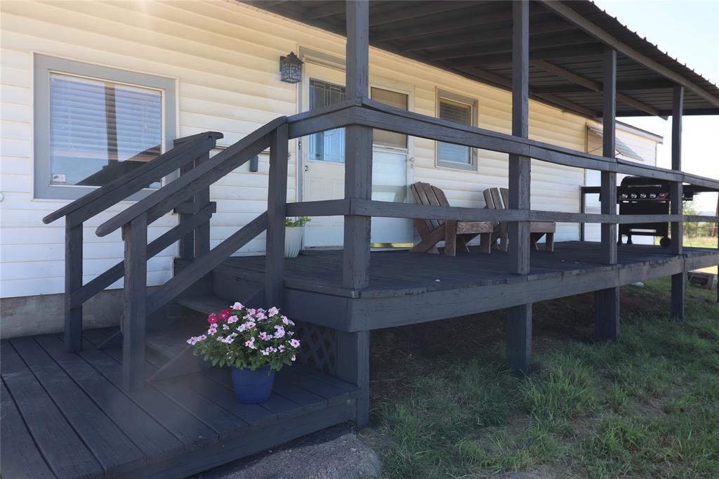 901 Iberis Road Property Photo 1