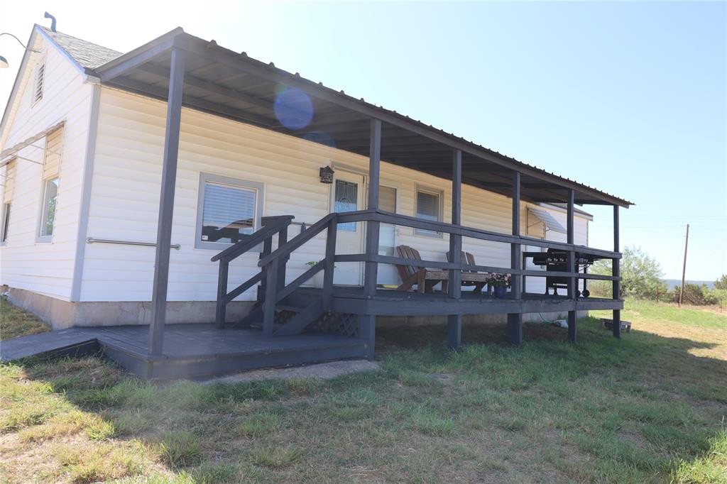 901 Iberis Road Property Photo 2
