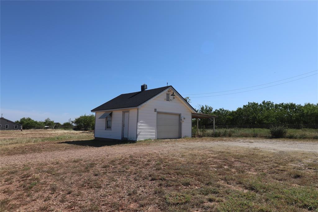901 Iberis Road Property Photo 29