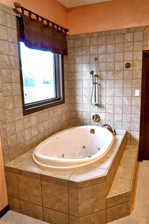 3200 Meander Road Property Photo 13