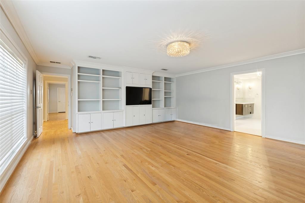4303 University Boulevard Property Photo 19