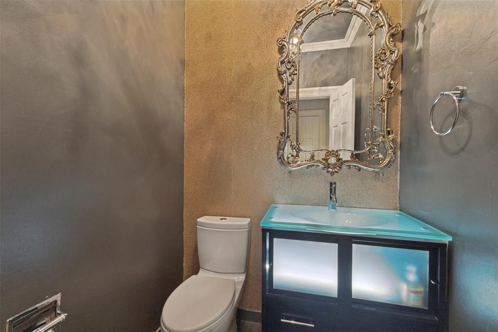 4303 University Boulevard Property Photo 26
