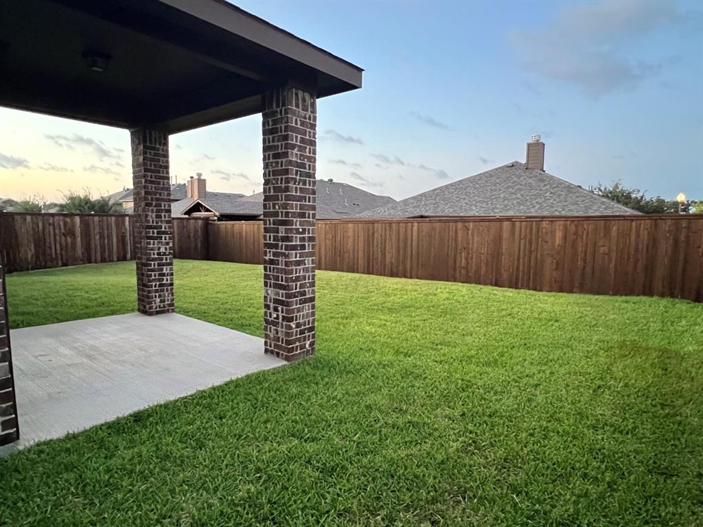 5816 Marsh Rail Drive Property Photo 25