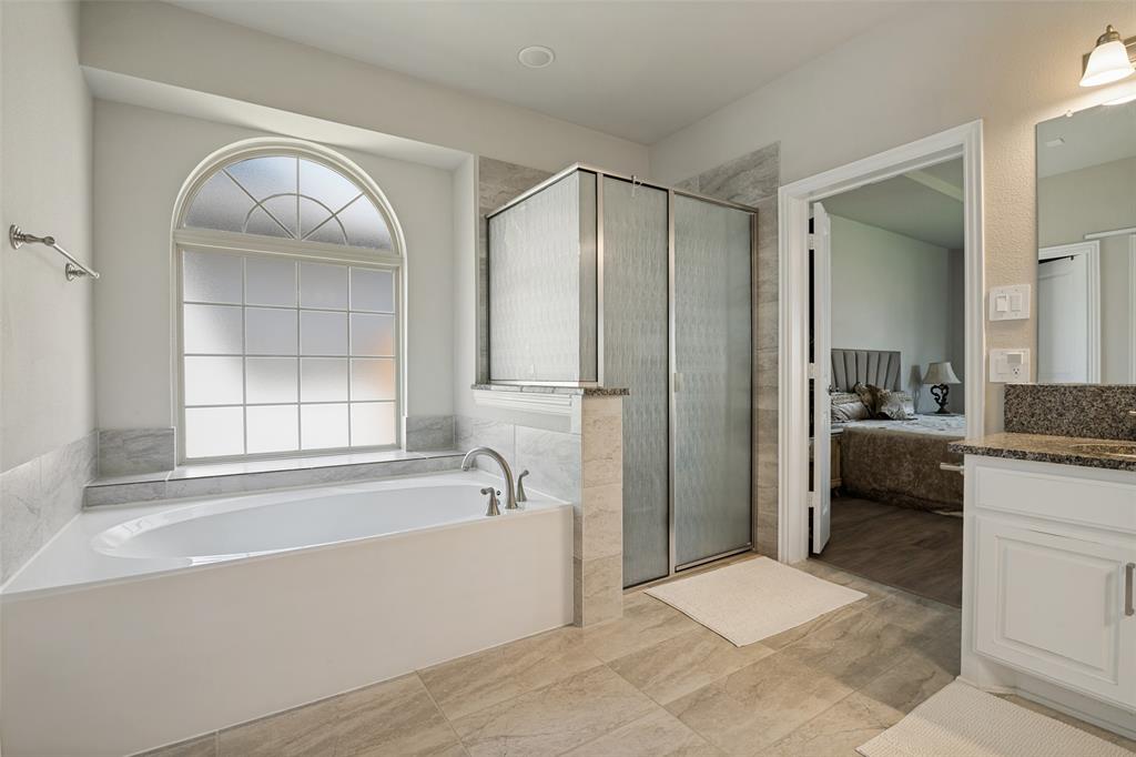 211 Sterling Heights Property Photo 12