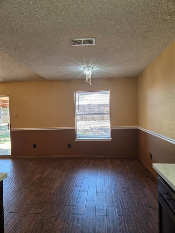 6101 Cool Springs Drive Property Photo 5