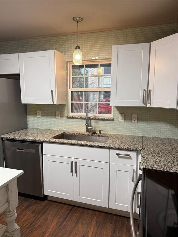 300 Cimarron Way Property Photo 4