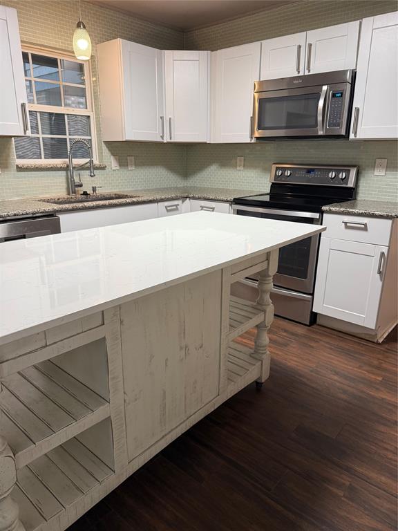 300 Cimarron Way Property Photo 6