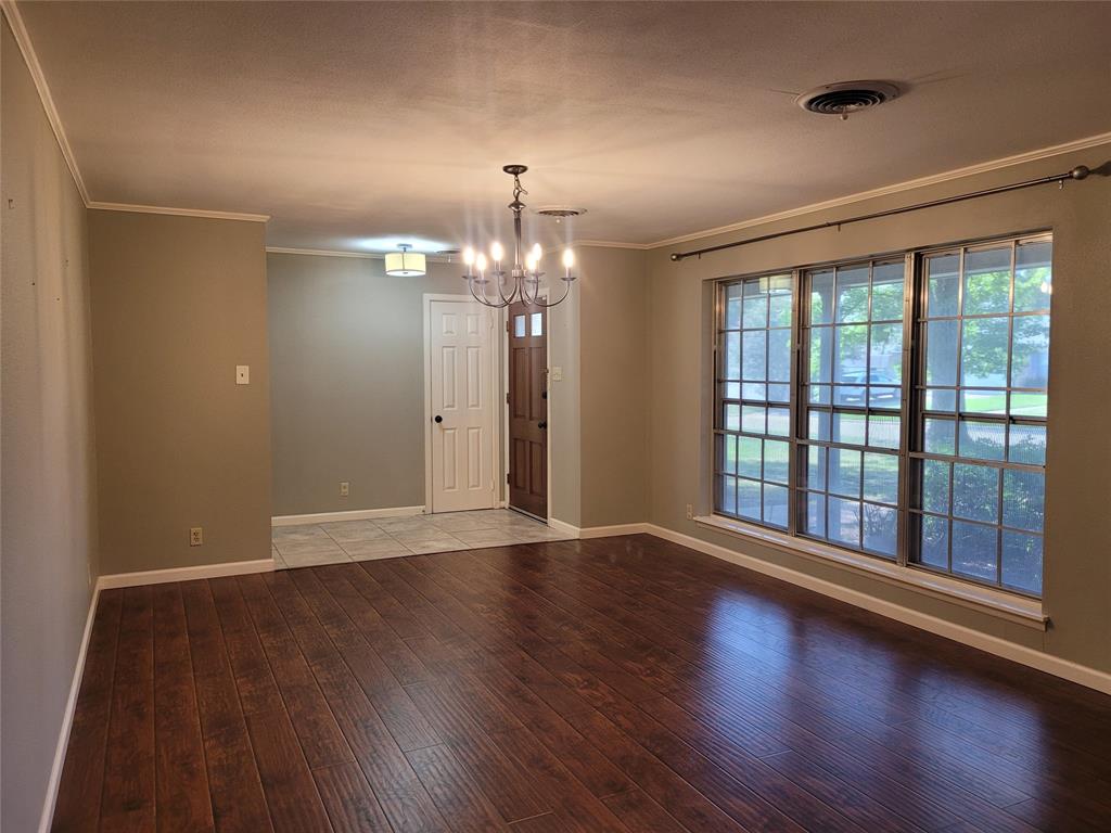 2840 Hubbard Property Photo 10