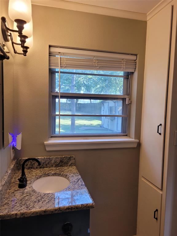 2840 Hubbard Property Photo 25