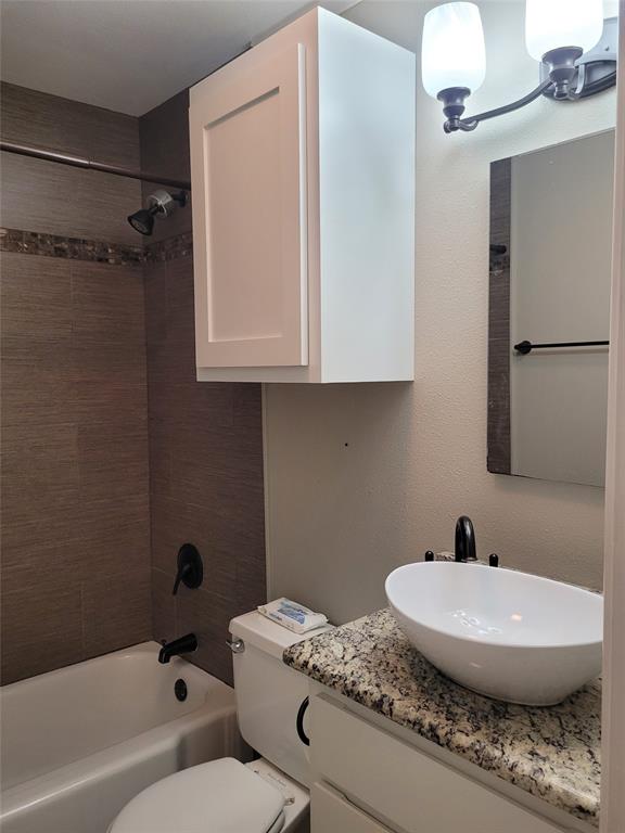 2840 Hubbard Property Photo 27