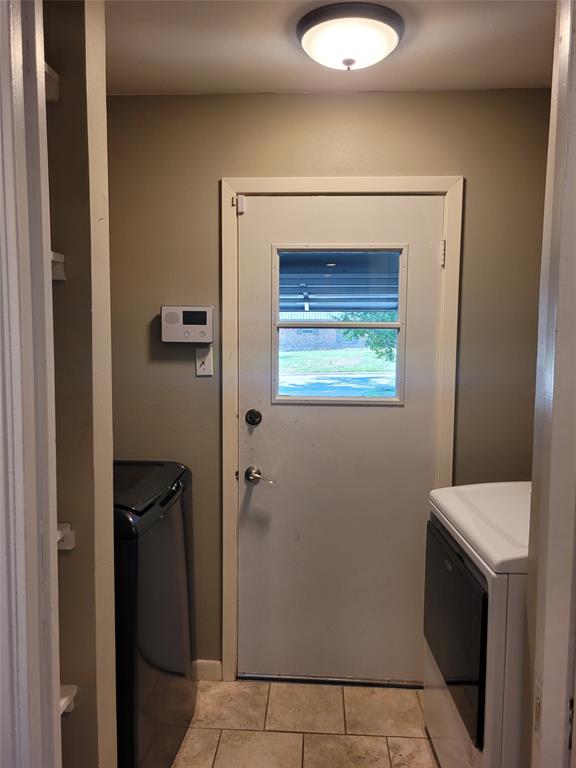 2840 Hubbard Property Photo 32