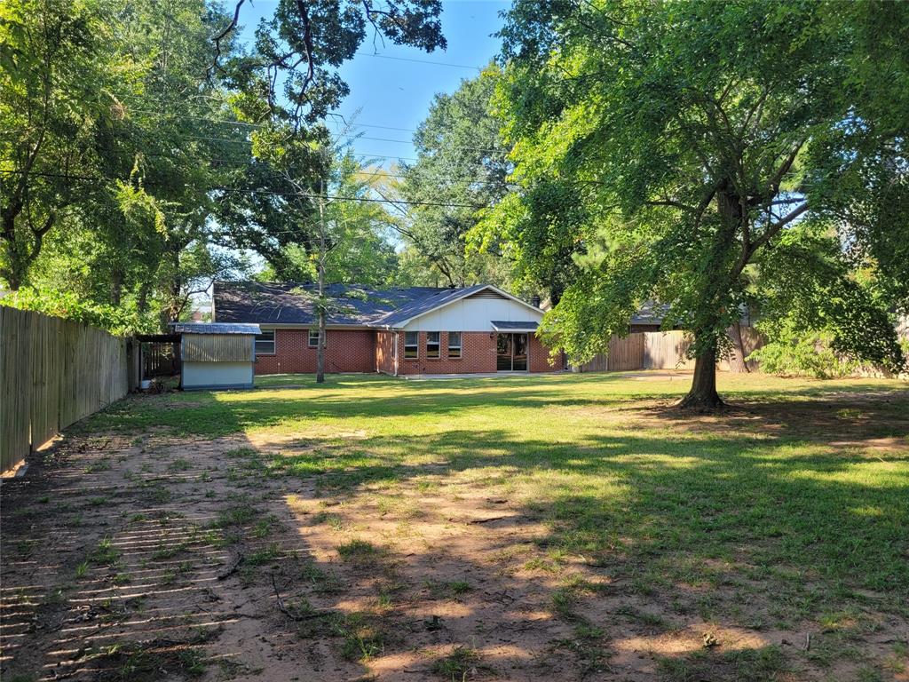 2840 Hubbard Property Photo 37