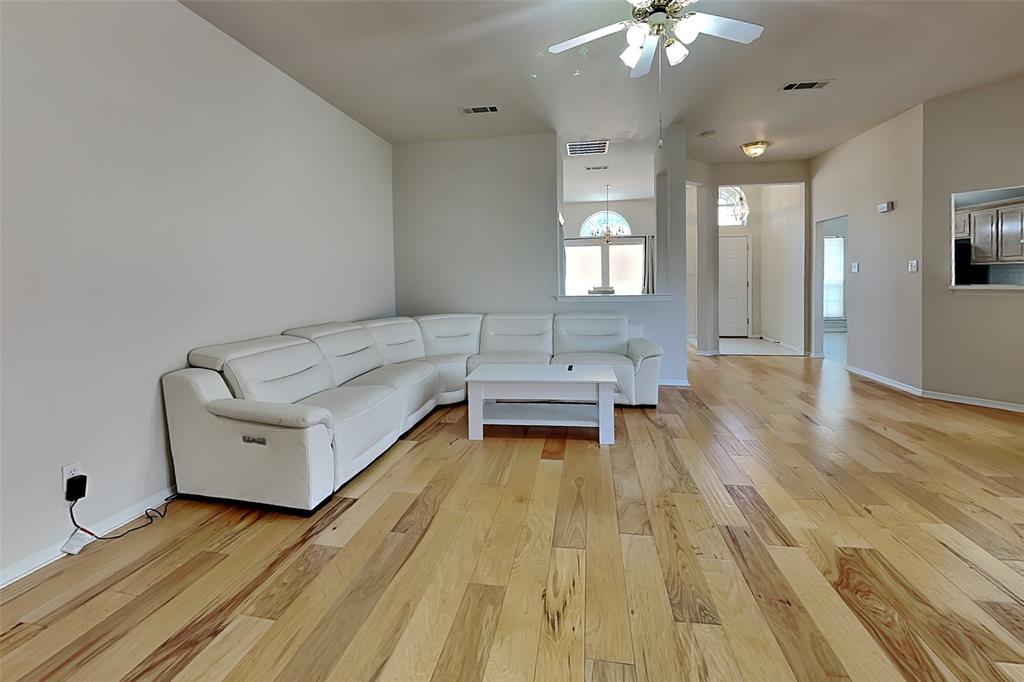 1716 Alpine Drive Property Photo 2
