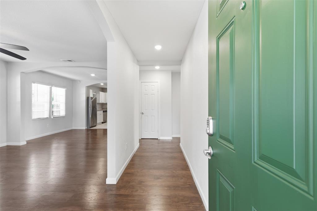 1227 Wilbur Street Property Photo 3