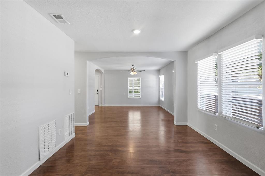 1227 Wilbur Street Property Photo 7
