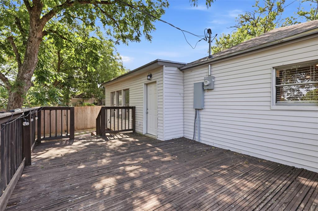 1227 Wilbur Street Property Photo 21