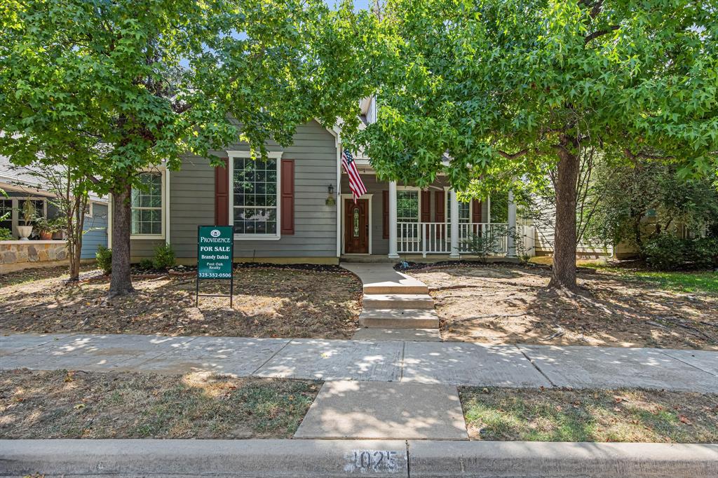 1025 Devonshire Drive Property Photo 1