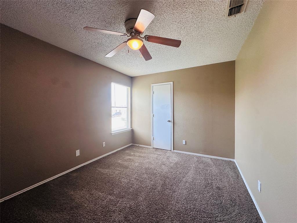 8109 Foxfire Lane Property Photo 23