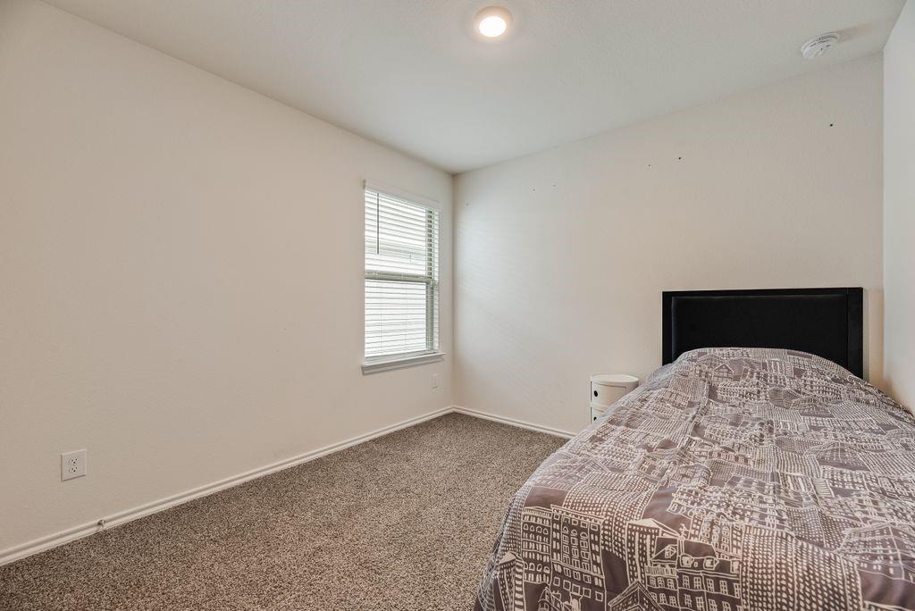 6439 Sand Dune Way Property Photo 14