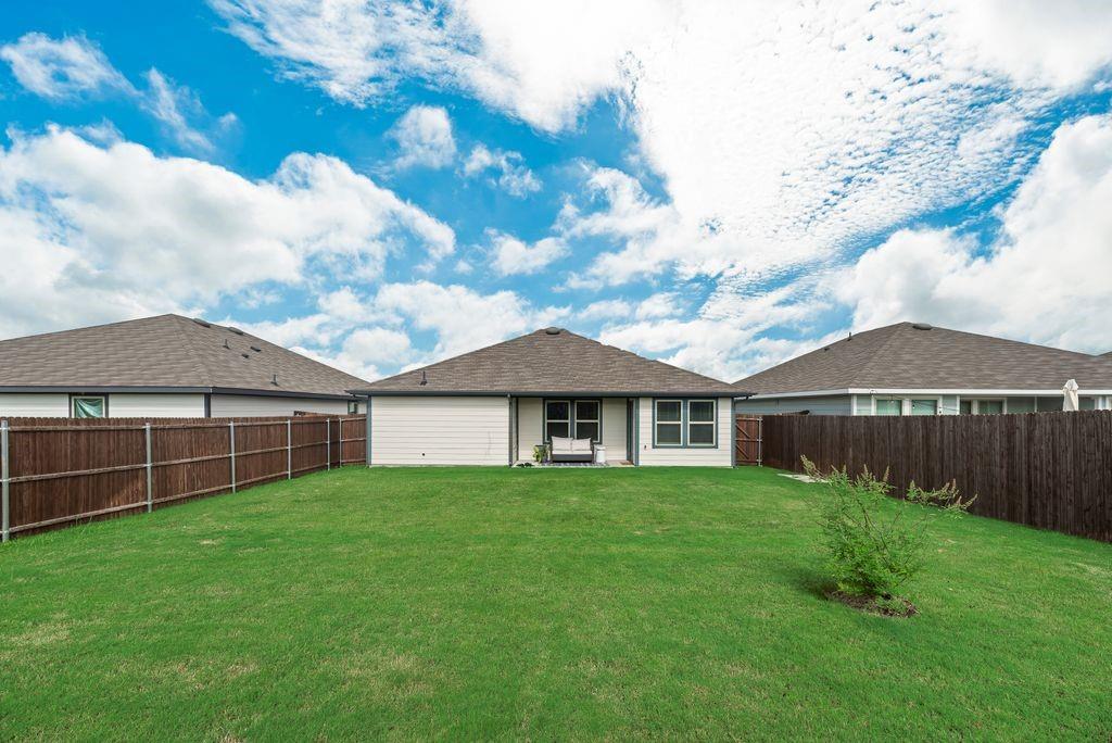 6439 Sand Dune Way Property Photo 21