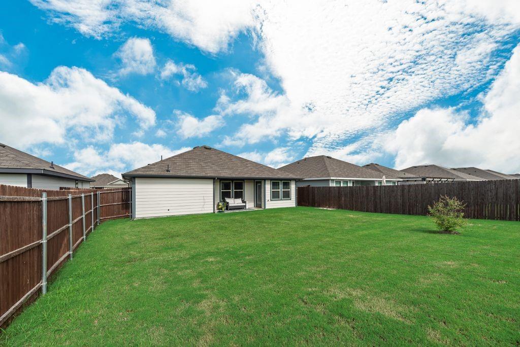 6439 Sand Dune Way Property Photo 22