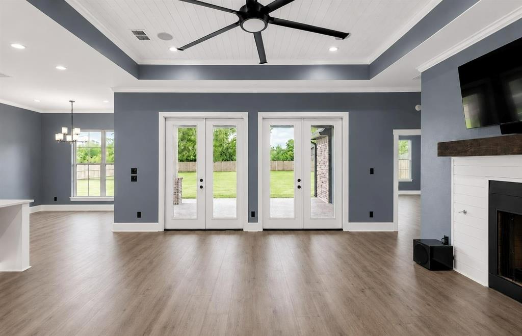 12248 Madison Crossing Property Photo 13