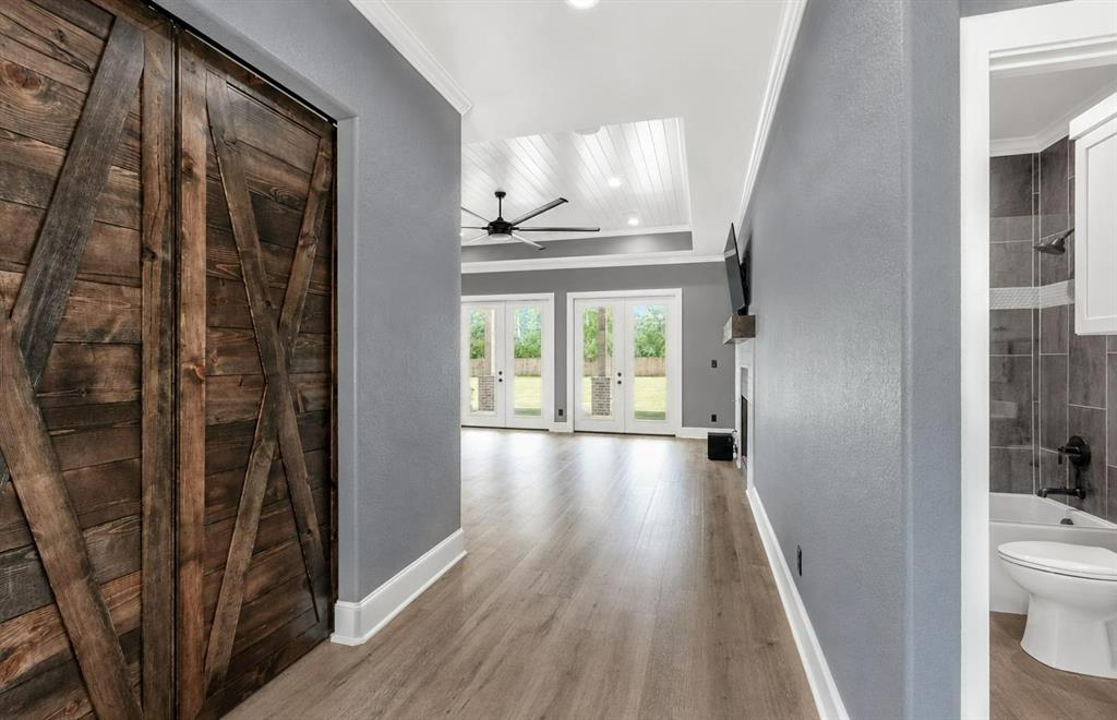 12248 Madison Crossing Property Photo 17