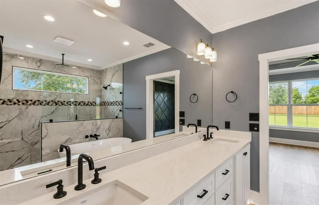 12248 Madison Crossing Property Photo 23