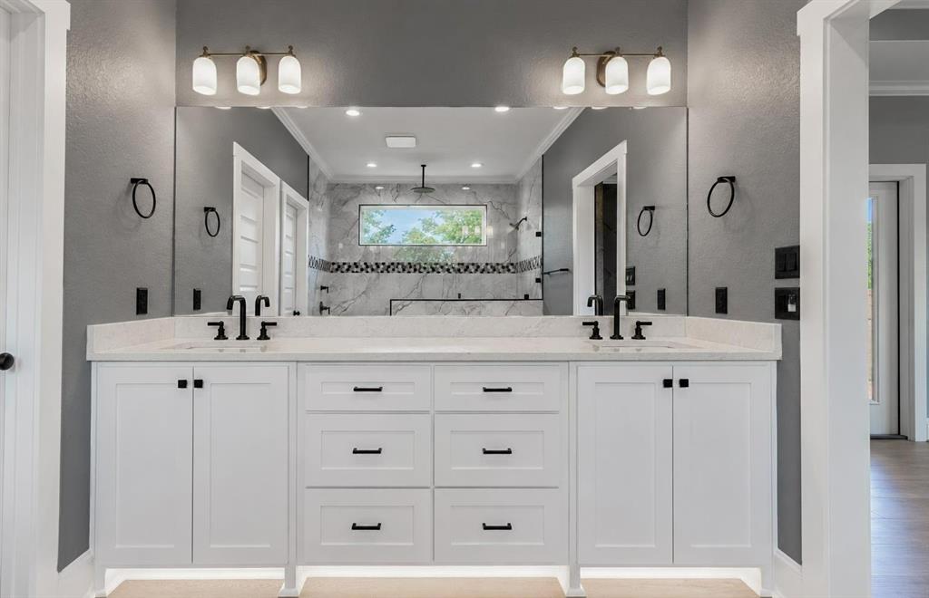 12248 Madison Crossing Property Photo 24