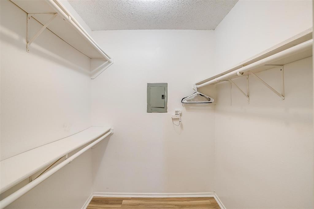 1006 Thannisch Drive Property Photo 30