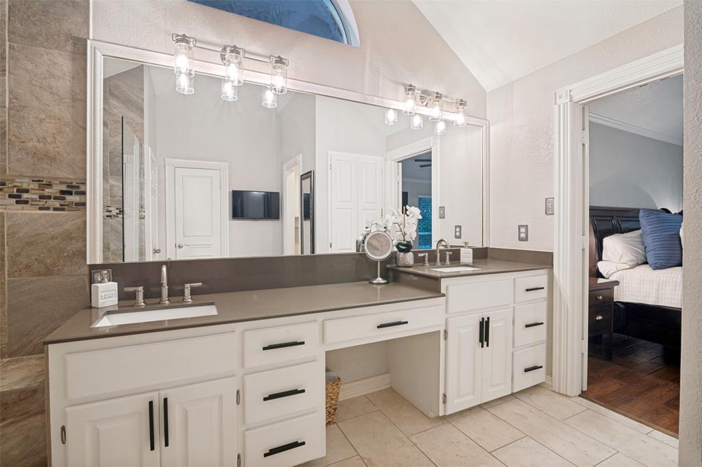 113 Candlelite Trail Property Photo 11