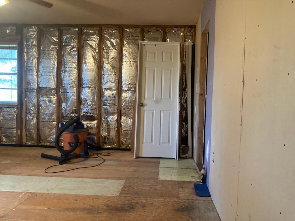 401 3rd Street Property Photo 11