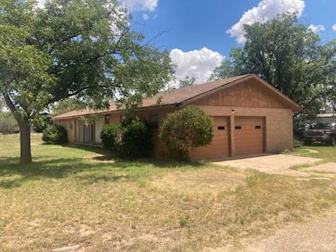 401 3rd Street Property Photo 23