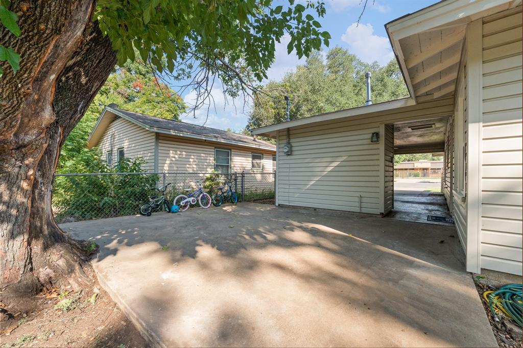 809 Phillips Street Property Photo 21