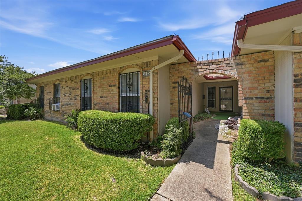 4115 Greenway Drive Property Photo 2