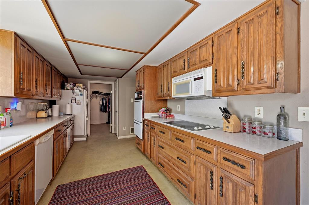 4115 Greenway Drive Property Photo 11