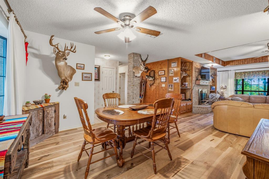 4527 S Keller Road Property Photo 6