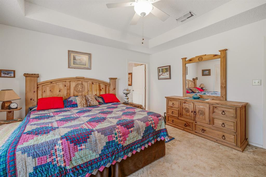 4527 S Keller Road Property Photo 15
