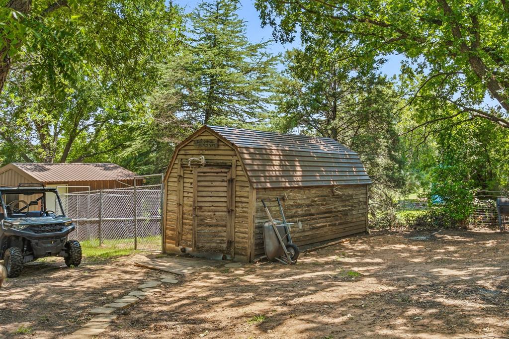 4527 S Keller Road Property Photo 27