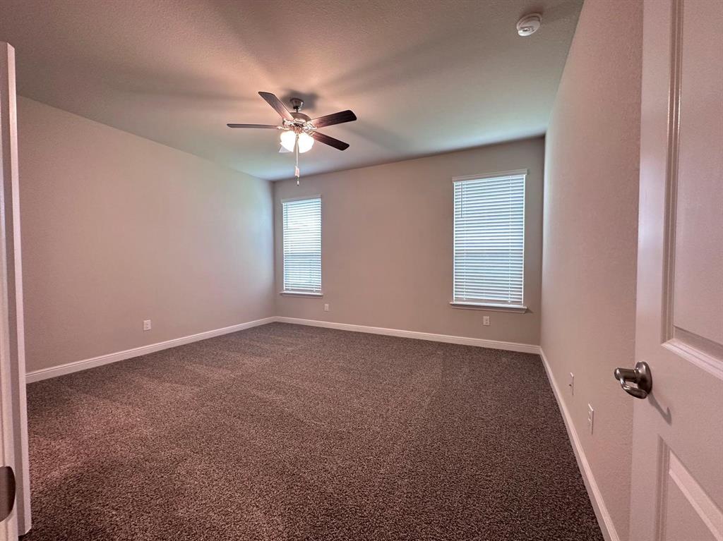 1049 Kirkham Way Property Photo 15