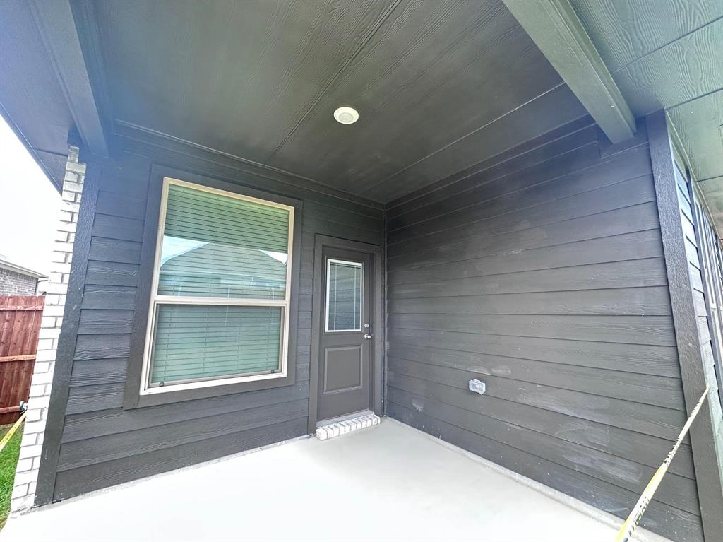 1049 Kirkham Way Property Photo 21