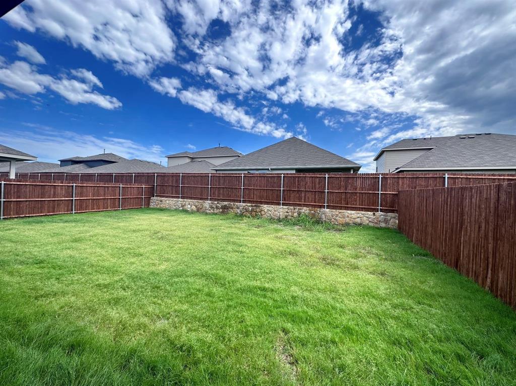 1049 Kirkham Way Property Photo 22