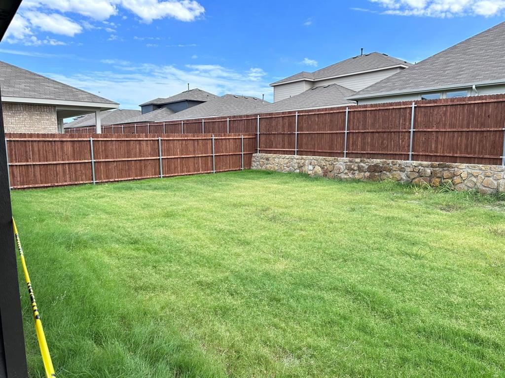 1049 Kirkham Way Property Photo 23
